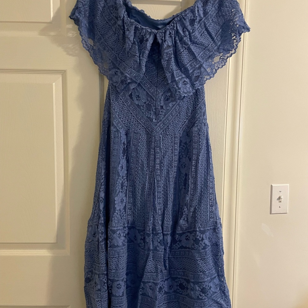 BB Dakota off-the-shoulder midi dress - Picture 6 of 6